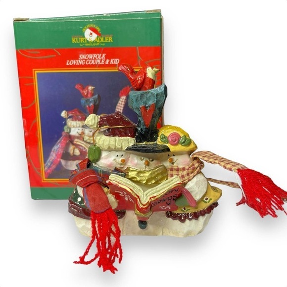 Kurt Adler Snowtown Figurine Snowfolk Loving Couple & Kid Snowmen - Picture 2 of 13